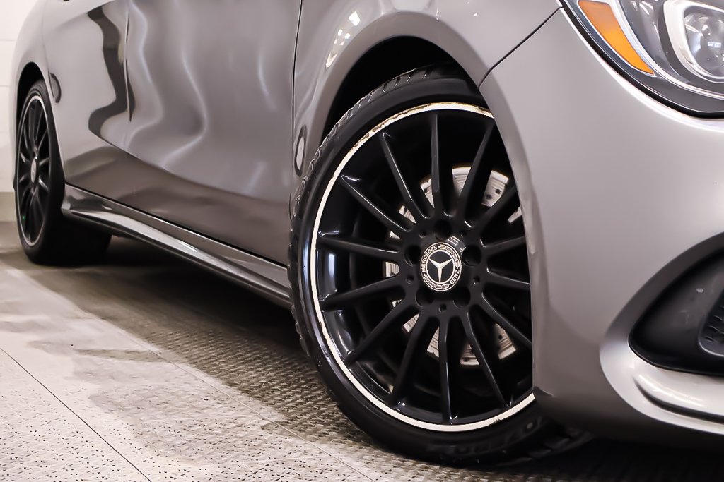 2019 Mercedes CLA CLA 250 4MATIC + TOIT DE VERRE PANO in Terrebonne, Quebec - 9 - w1024h768px