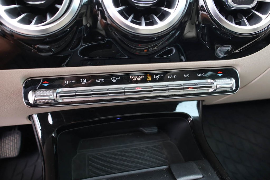 2021 Mercedes Classe A A 220 4MATIC + TOIT OUVRANT PANORAMIQUE in Terrebonne, Quebec - 23 - w1024h768px