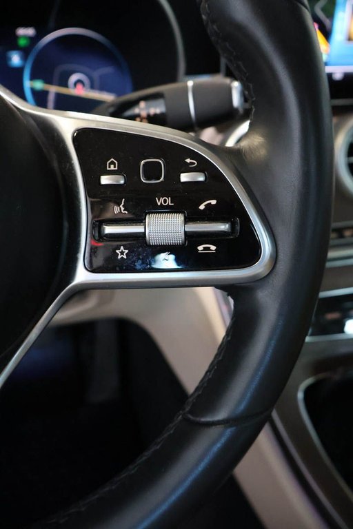 2020 Mercedes Classe C C 300 + 4MATIC + TOIT OUVRANT PANO in Terrebonne, Quebec - 26 - w1024h768px