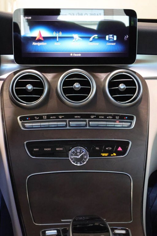 2020 Mercedes Classe C C 300 + 4MATIC + TOIT OUVRANT PANO in Terrebonne, Quebec - 29 - w1024h768px