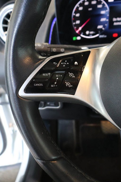 Mercedes GLB GLB 250 + AWD + TOIT OUVRANT 2024 à Terrebonne, Québec - 17 - w1024h768px