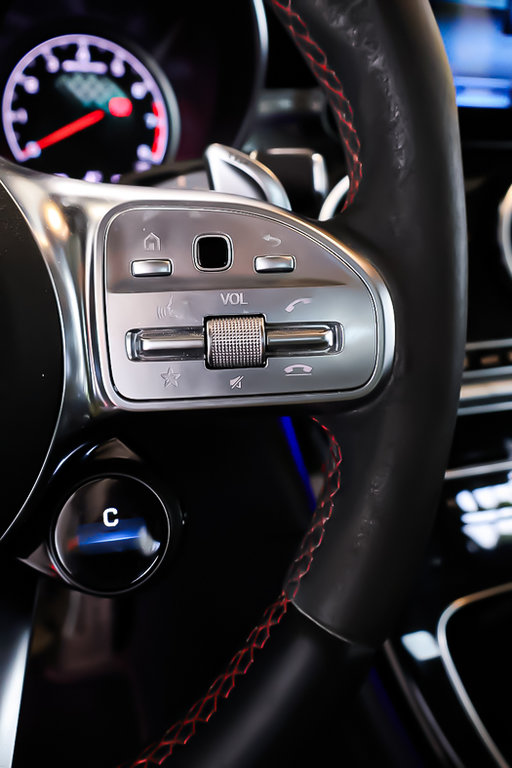 2022 Mercedes GLC AMG 43 AWD + TOIT OUVRANT PANO + CUIR + CARPLAY in Terrebonne, Quebec - 18 - w1024h768px
