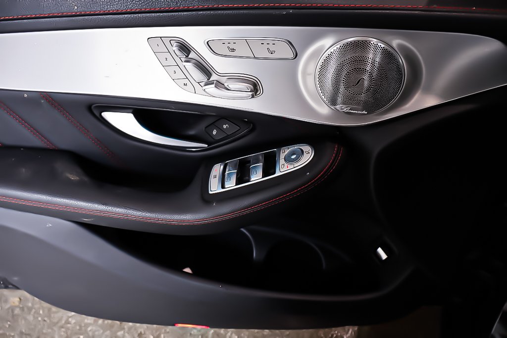 Mercedes GLC AMG GLC 43 4MATIC + TOIT OUVRANT PANO + CUIR 2019 à Terrebonne, Québec - 29 - w1024h768px