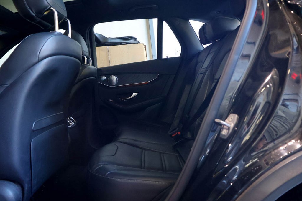 Mercedes GLC GLC 63 S AMG + 4MATIC + TOIT OUVRANT + CUIR 2019 à Terrebonne, Québec - 33 - w1024h768px