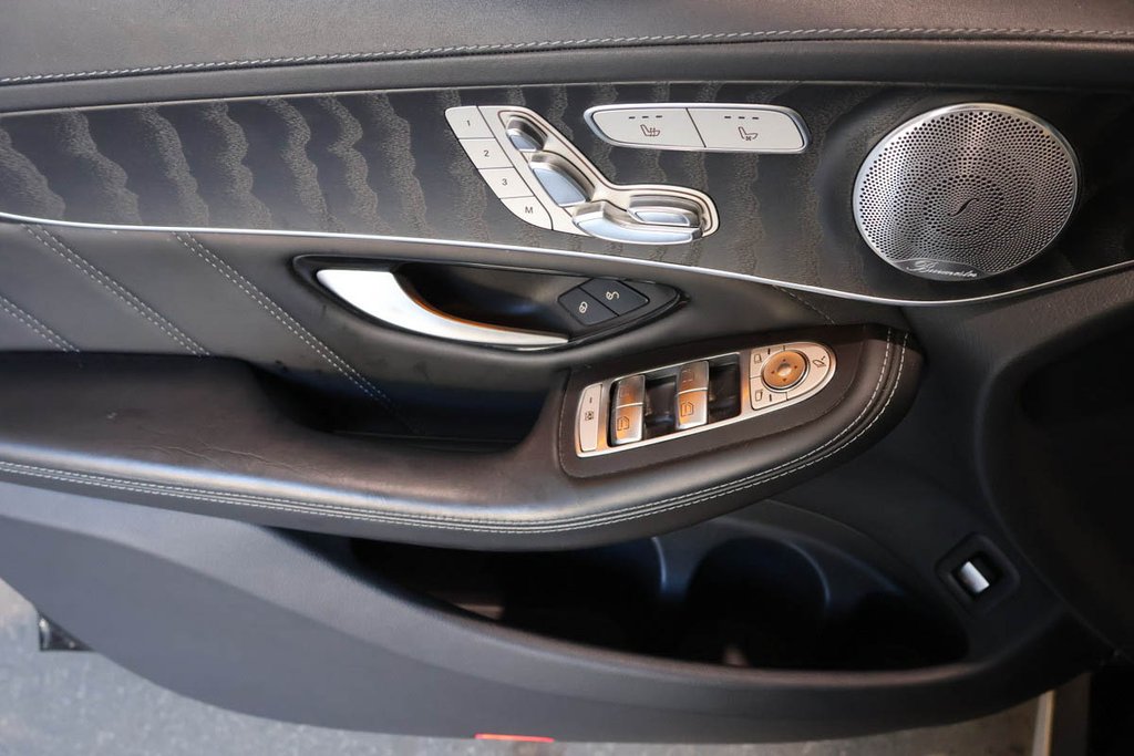 Mercedes GLC GLC 63 S AMG + 4MATIC + TOIT OUVRANT + CUIR 2019 à Terrebonne, Québec - 31 - w1024h768px