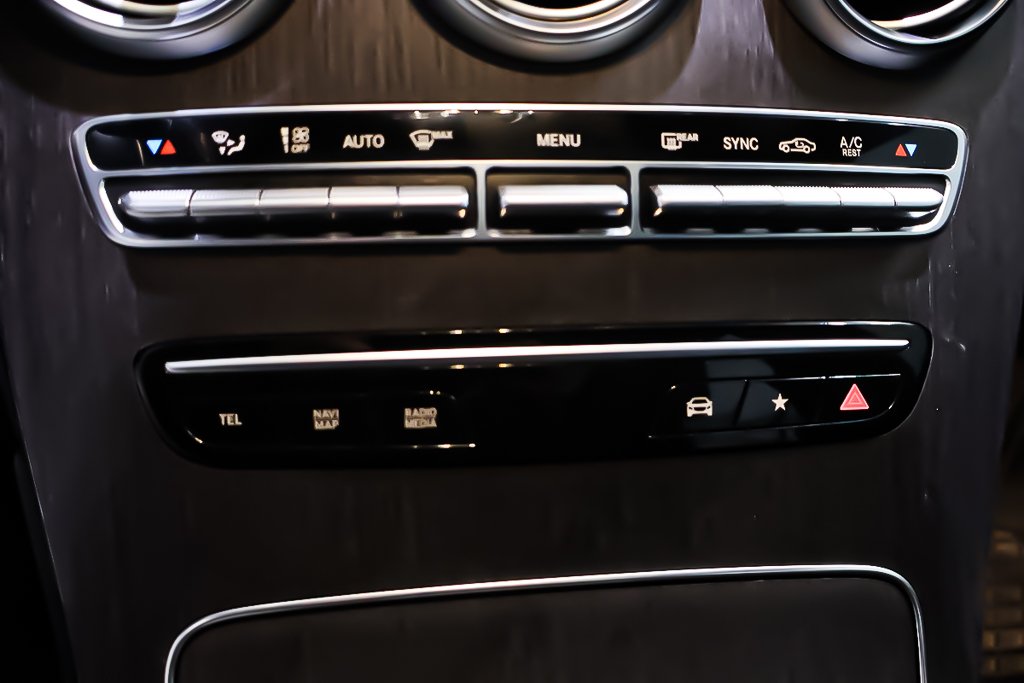 2022 Mercedes GLC GLC 43 AMG + AWD + TOIT OUVRANT PANO in Terrebonne, Quebec - 26 - w1024h768px
