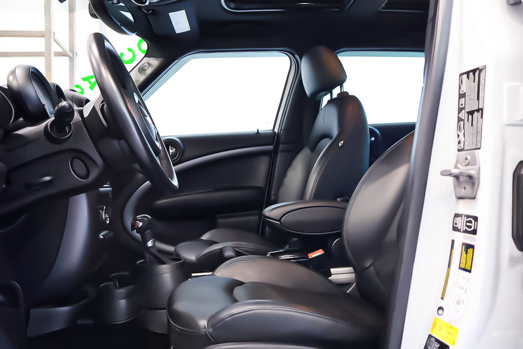 2014 MINI Countryman COOPER S + AWD + TOIT OUVRANT PANO in Terrebonne, Quebec - 10 - w1024h768px