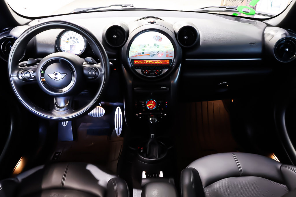 2014 MINI Countryman COOPER S + AWD + TOIT OUVRANT PANO in Terrebonne, Quebec - 14 - w1024h768px