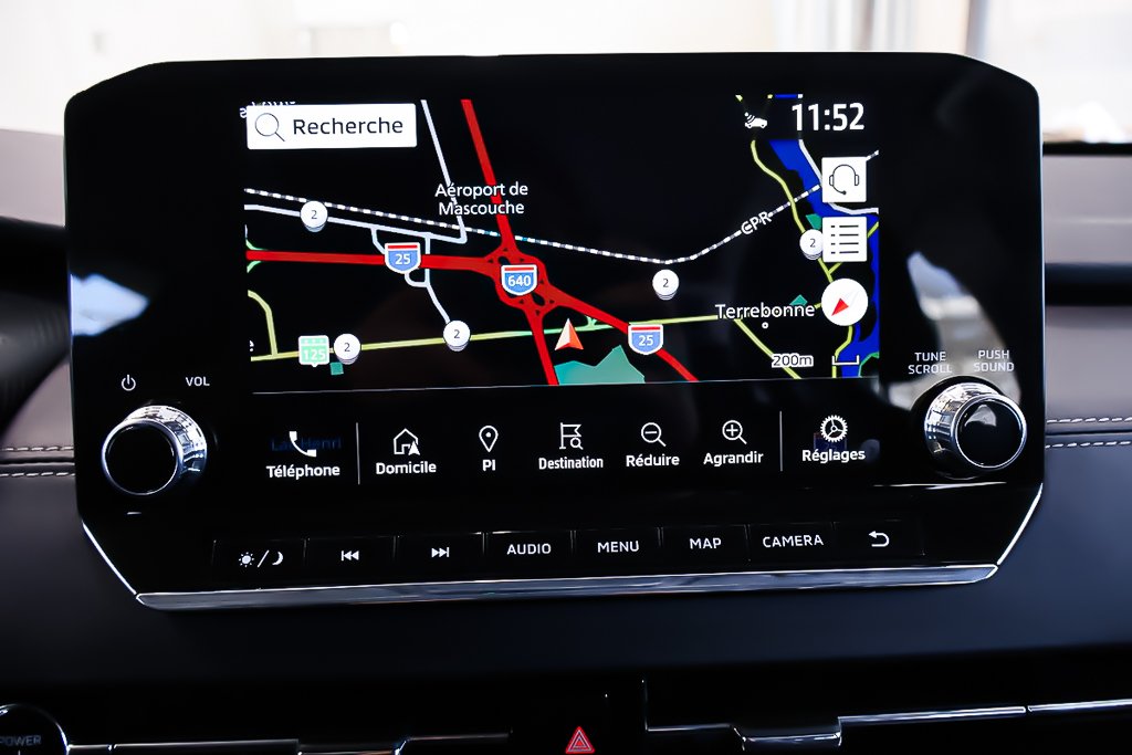 Mitsubishi Outlander PHEV SEL + AWD + CUIR + TOIT OUVRANT PANO 2024 à Terrebonne, Québec - 23 - w1024h768px