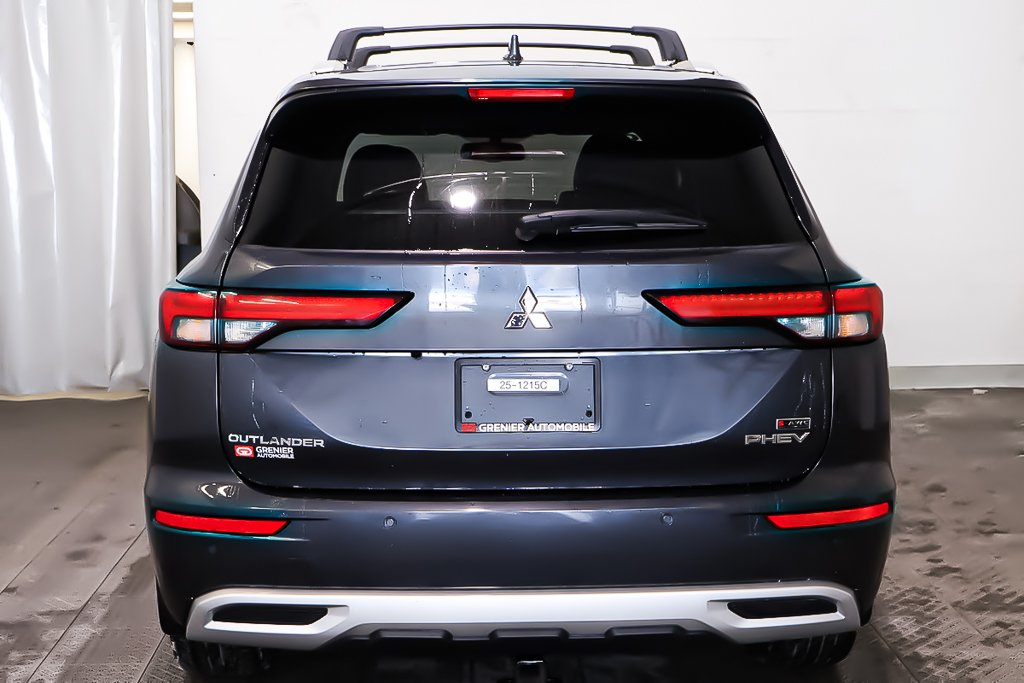 Mitsubishi Outlander PHEV SEL + AWD + CUIR + TOIT OUVRANT PANO 2024 à Terrebonne, Québec - 6 - w1024h768px