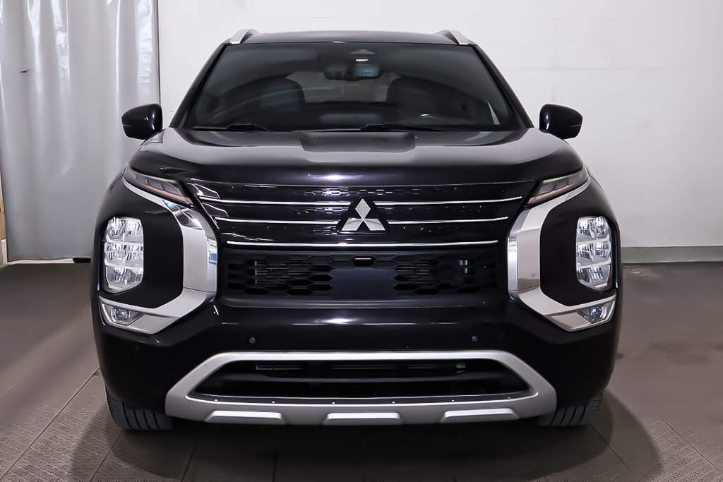 2022 Mitsubishi Outlander GT + AWD + TOIT OUVRANT PANO in Terrebonne, Quebec - 2 - w1024h768px