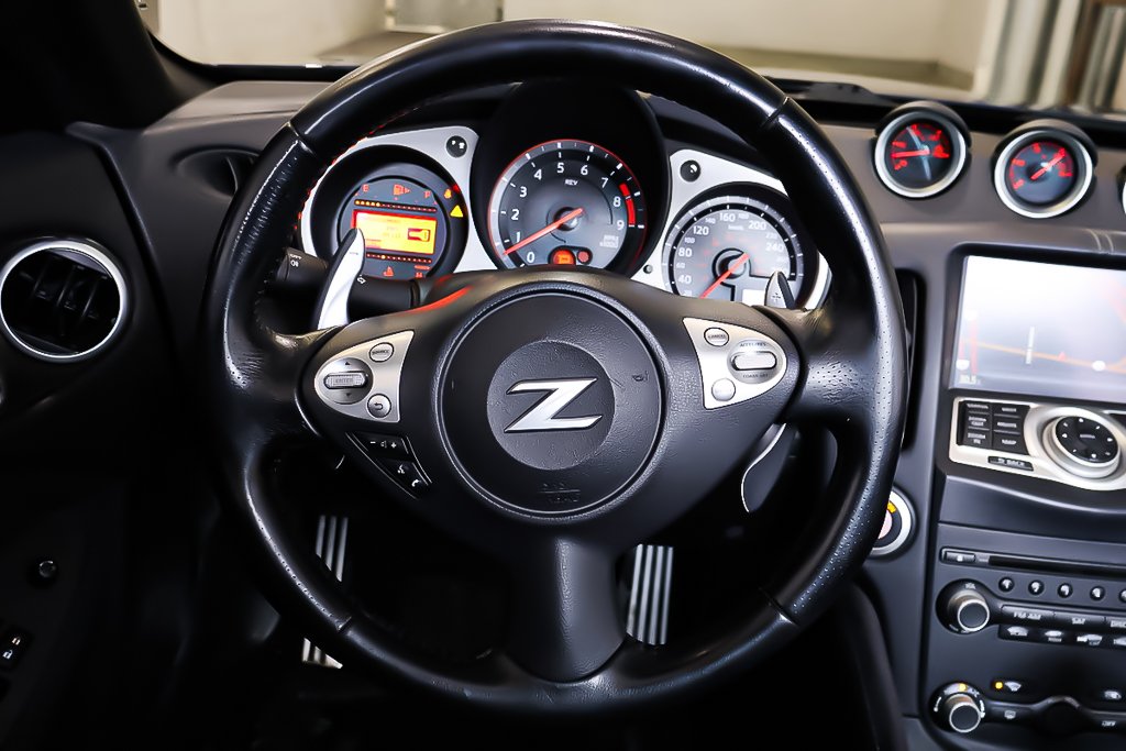 Nissan 370Z ROADSTER TOURING + AUTOMATIQUE + RWD 2014 à Terrebonne, Québec - 17 - w1024h768px