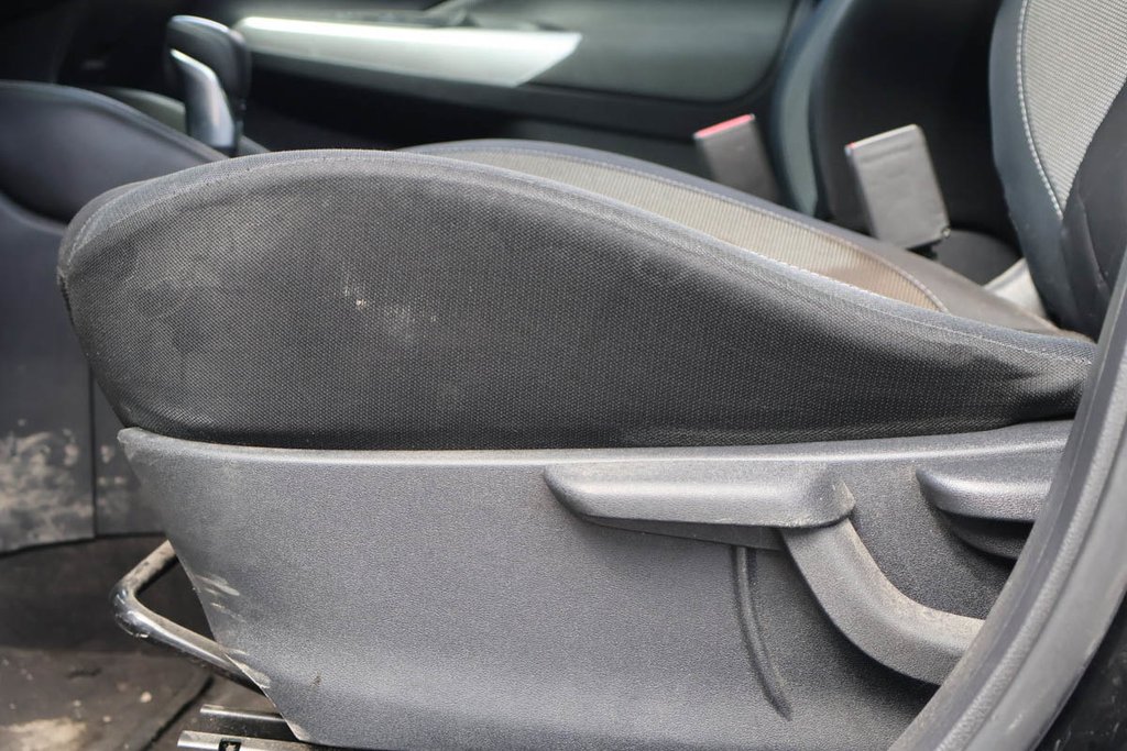 Nissan Kicks SV + AUTOMATIQUE + T/A 2019 à Terrebonne, Québec - 11 - w1024h768px