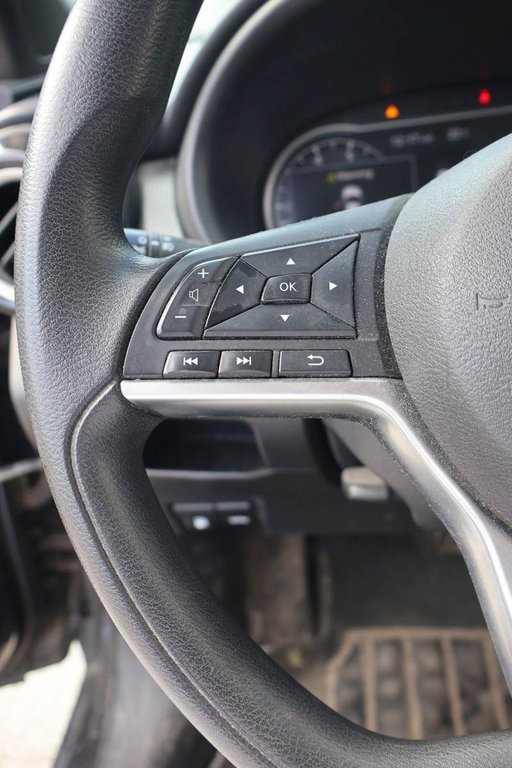 Nissan Kicks SV + AUTOMATIQUE + T/A 2019 à Terrebonne, Québec - 15 - w1024h768px
