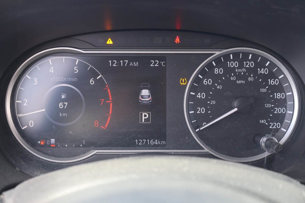 Nissan Kicks SV + AUTOMATIQUE + T/A 2019 à Terrebonne, Québec - 18 - w1024h768px