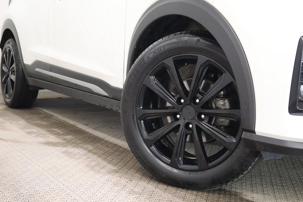 2024 Nissan Kicks SR PREMIUM +T/A + DEMARREUR + CARPLAY in Terrebonne, Quebec - 9 - w1024h768px