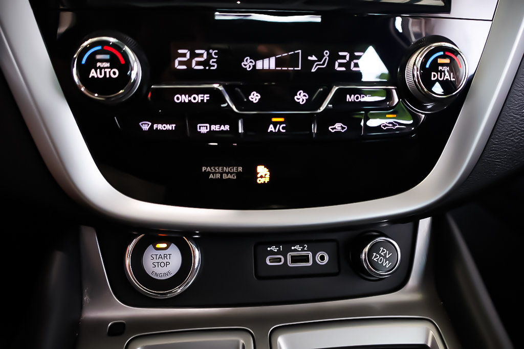2020 Nissan Murano SL + AWD + TOIT OUVRANT PANO + CUIR in Terrebonne, Quebec - 30 - w1024h768px