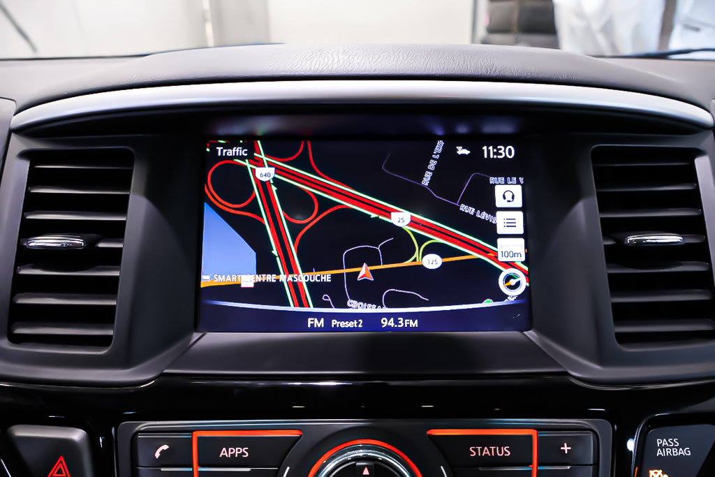 2020 Nissan Pathfinder SV TECH + AWD in Terrebonne, Quebec - 22 - w1024h768px
