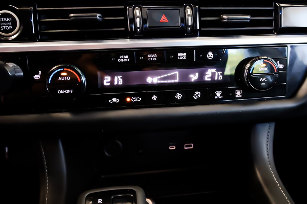 2023 Nissan Pathfinder SL + AWD + TOIT OUVRANT PANO in Terrebonne, Quebec - 25 - w1024h768px