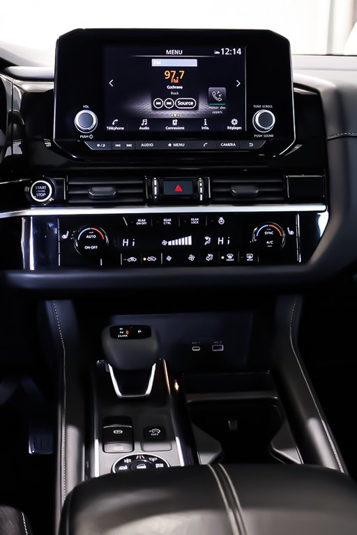 Nissan Pathfinder SV + AWD + TOIT OUVRANT PANO 2024 à Terrebonne, Québec - 25 - w1024h768px