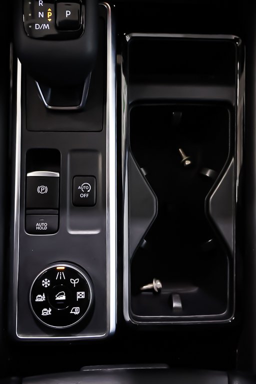 Nissan Pathfinder SV + AWD + TOIT OUVRANT PANO 2024 à Terrebonne, Québec - 29 - w1024h768px