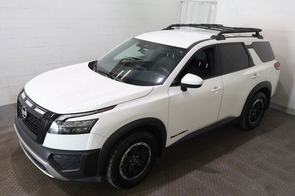 2025 Nissan Pathfinder SV ROCK CREEK + AWD + CUIR + CARPLAY in Terrebonne, Quebec - 3 - w1024h768px