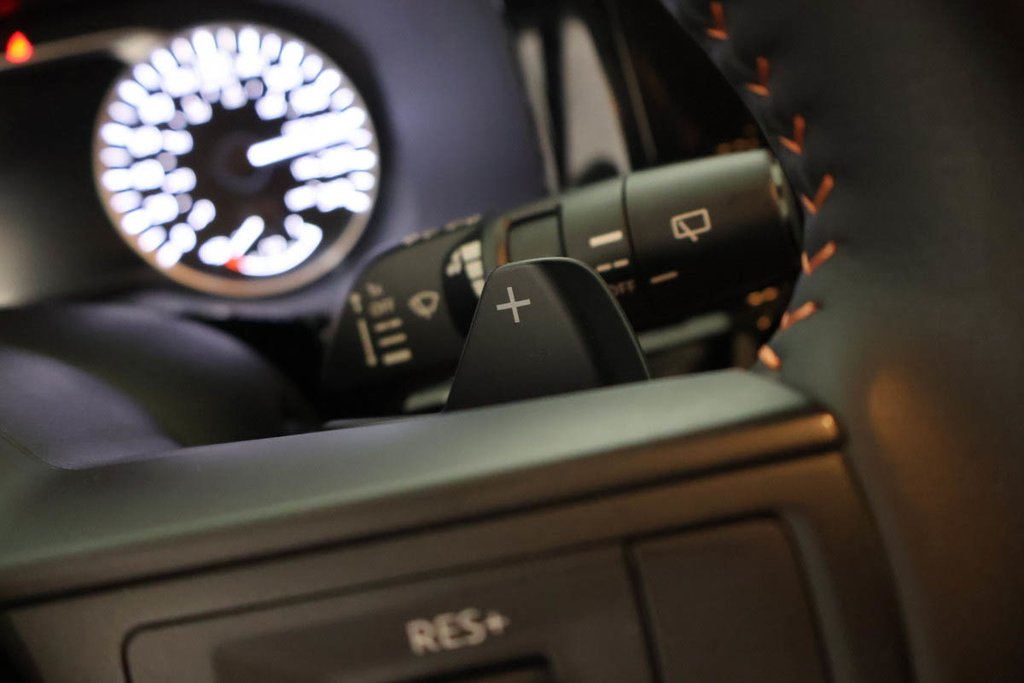 2025 Nissan Pathfinder SV ROCK CREEK + AWD + CUIR + CARPLAY in Terrebonne, Quebec - 18 - w1024h768px