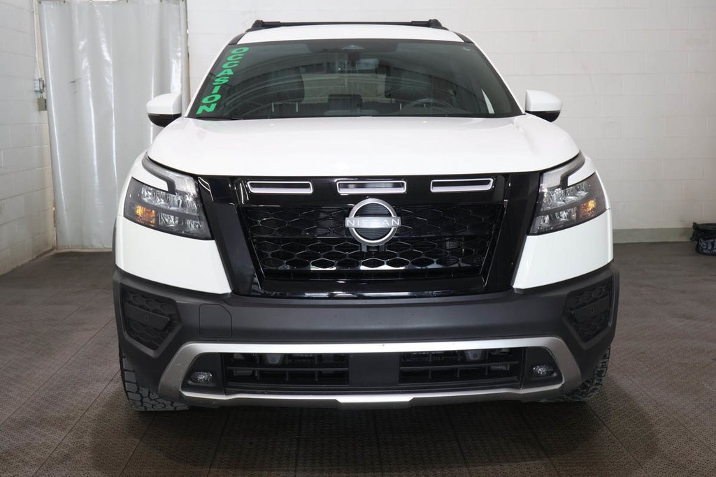 2025 Nissan Pathfinder SV ROCK CREEK + AWD + CUIR + CARPLAY in Terrebonne, Quebec - 2 - w1024h768px