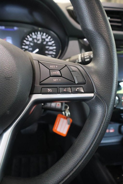 Nissan Qashqai S + AUTOMATIQUE + GROUPE ELECTRIQUE 2021 à Terrebonne, Québec - 17 - w1024h768px