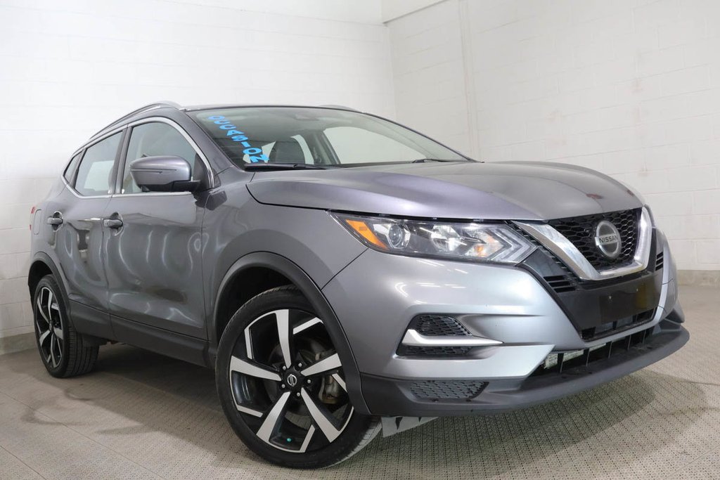 Nissan Qashqai SV + T/A + TOIT OUVRANT + CUIR 2023 à Terrebonne, Québec - 1 - w1024h768px
