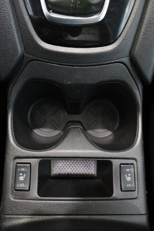Nissan Qashqai SV + T/A + TOIT OUVRANT + CUIR 2023 à Terrebonne, Québec - 26 - w1024h768px