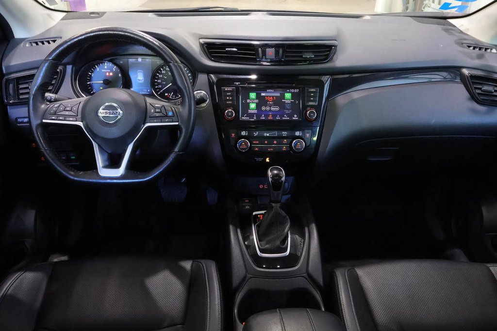 Nissan Qashqai SV + T/A + TOIT OUVRANT + CUIR 2023 à Terrebonne, Québec - 14 - w1024h768px
