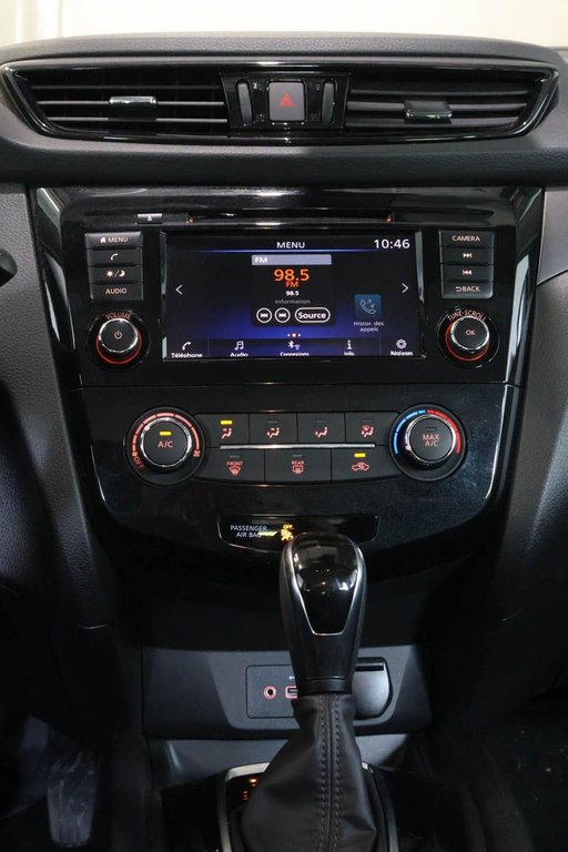 Nissan Qashqai S + AUTOMATIQUE + GROUPE ELECTRIQUE 2023 à Terrebonne, Québec - 19 - w1024h768px