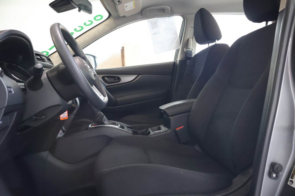 Nissan Qashqai S + AUTOMATIQUE + GROUPE ELECTRIQUE 2023 à Terrebonne, Québec - 10 - w1024h768px