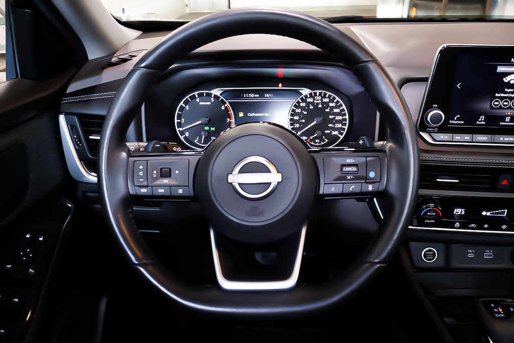 Nissan Rogue SV + AWD + TOIT OUVRANT PANO 2023 à Terrebonne, Québec - 15 - w1024h768px