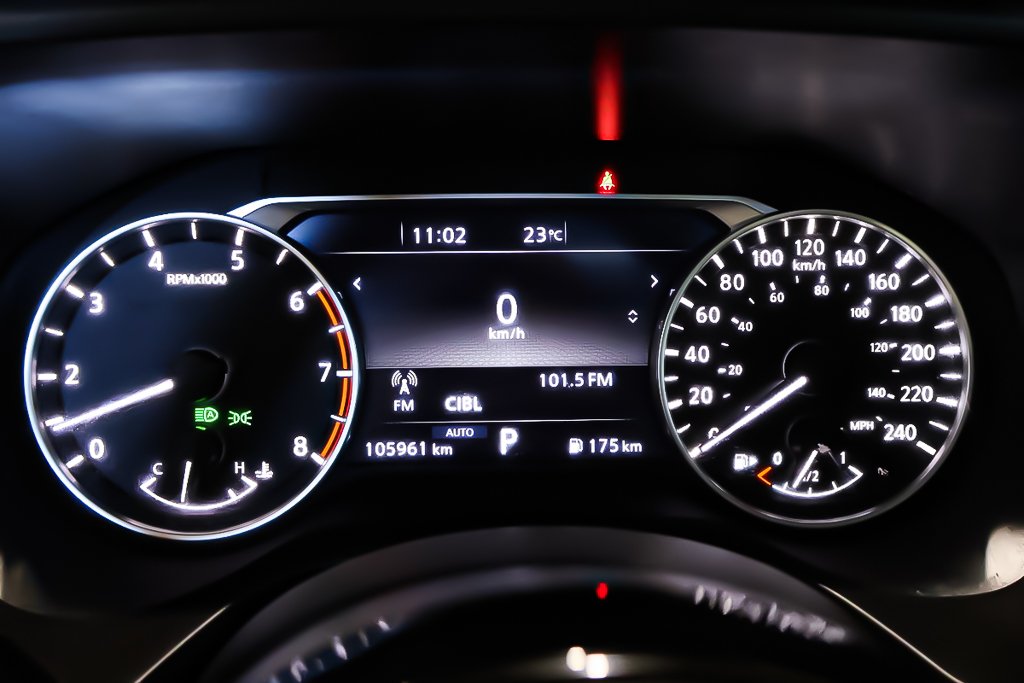 2023 Nissan Rogue SV MIDNIGHT EDITION + AWD in Terrebonne, Quebec - 21 - w1024h768px