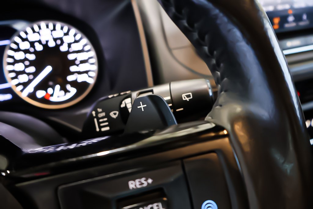2023 Nissan Rogue SV MIDNIGHT EDITION + AWD in Terrebonne, Quebec - 19 - w1024h768px