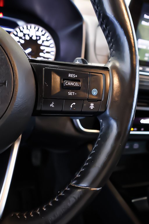 2023 Nissan Rogue SV MIDNIGHT EDITION + AWD in Terrebonne, Quebec - 18 - w1024h768px