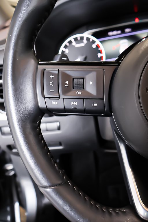 Nissan Rogue SV +AWD + TOIT OUVRANT PANO + CARPLAY 2023 à Terrebonne, Québec - 17 - w1024h768px
