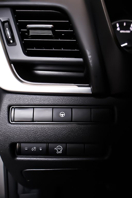 Nissan Rogue SV +AWD + TOIT OUVRANT PANO + CARPLAY 2023 à Terrebonne, Québec - 26 - w1024h768px