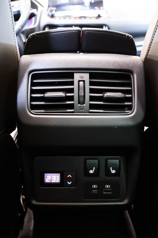 Nissan Rogue PLATINUM + AWD + TOIT OUVRANT PANO 2023 à Terrebonne, Québec - 33 - w1024h768px