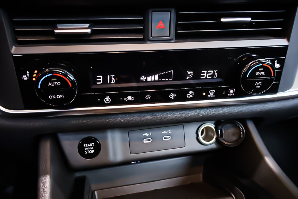 2024 Nissan Rogue SV MONROOF + AWD + TOIT OUVRANT PANO in Terrebonne, Quebec - 25 - w1024h768px