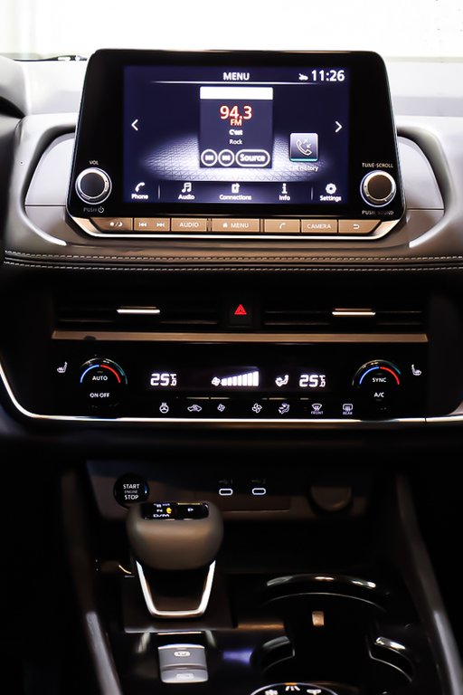 Nissan Rogue SV MOONROOF + AWD + DEMARREUR 2024 à Terrebonne, Québec - 21 - w1024h768px