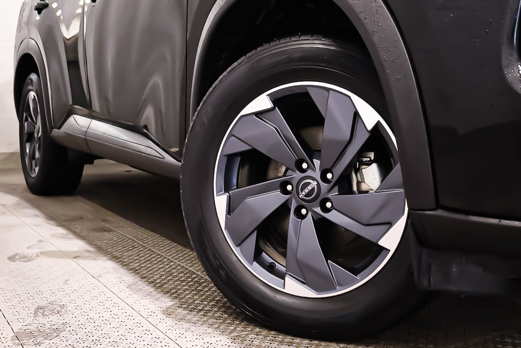 Nissan Rogue SV MOONROOF + AWD + DEMARREUR 2024 à Terrebonne, Québec - 9 - w1024h768px