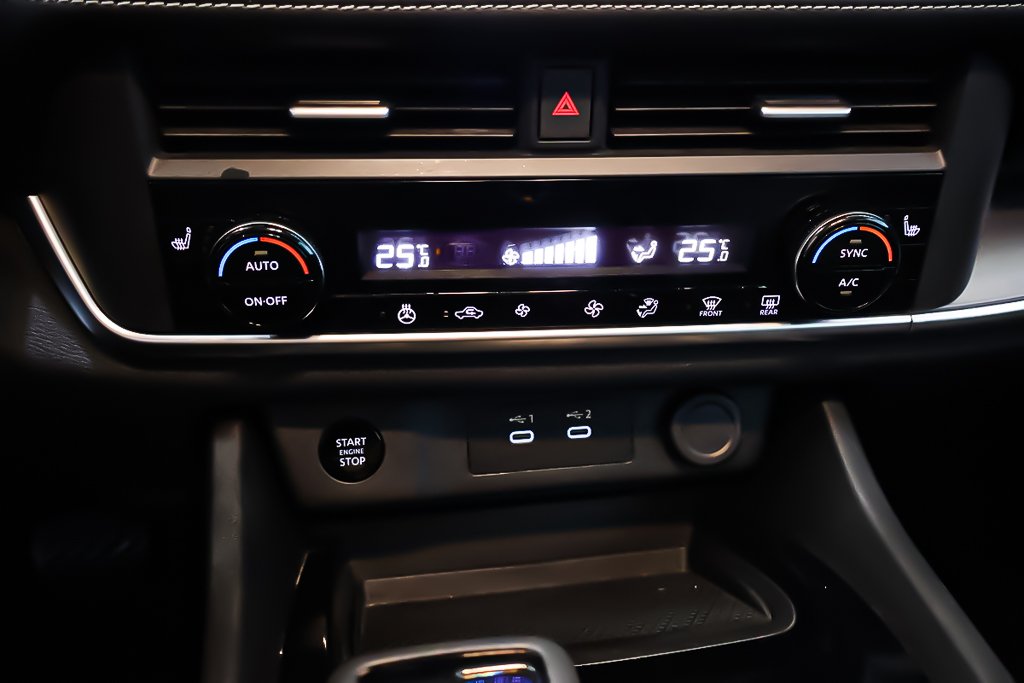 Nissan Rogue SV MOONROOF + AWD + DEMARREUR 2024 à Terrebonne, Québec - 23 - w1024h768px