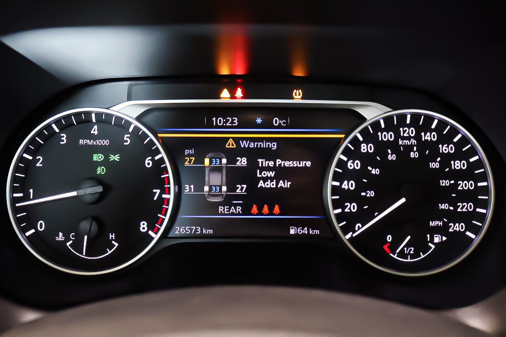 Nissan Sentra SR + MANUELLE + TOIT OUVRANT 2022 à Terrebonne, Québec - 19 - w1024h768px