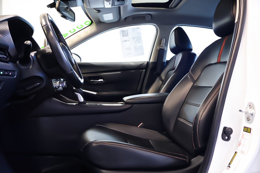 Nissan Sentra SR + TOIT OUVRANT + CARPLAY 2023 à Terrebonne, Québec - 10 - w1024h768px