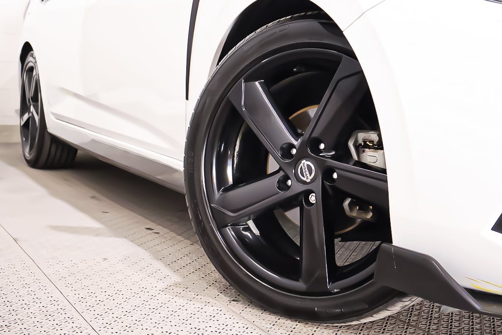 Nissan Sentra SR + TOIT OUVRANT + CARPLAY 2023 à Terrebonne, Québec - 9 - w1024h768px