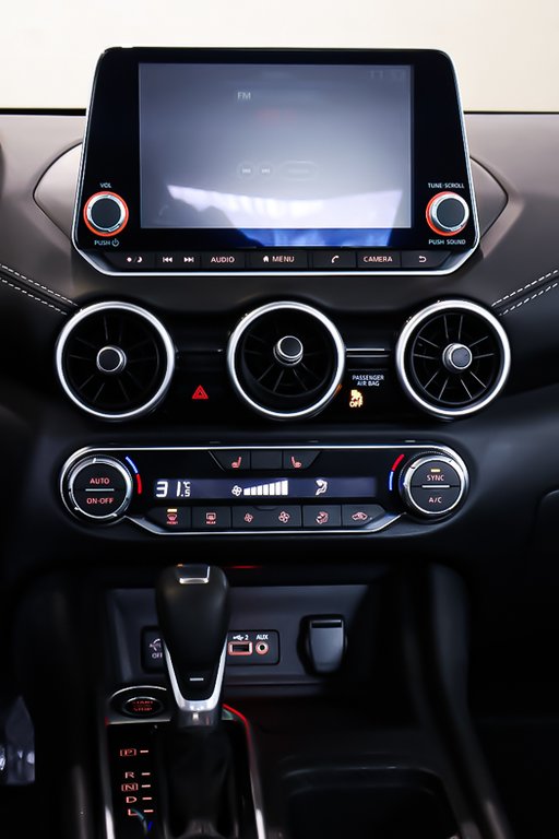 2025 Nissan Sentra SV + FWD + GROUPE ELECTRIQUE in Terrebonne, Quebec - 19 - w1024h768px