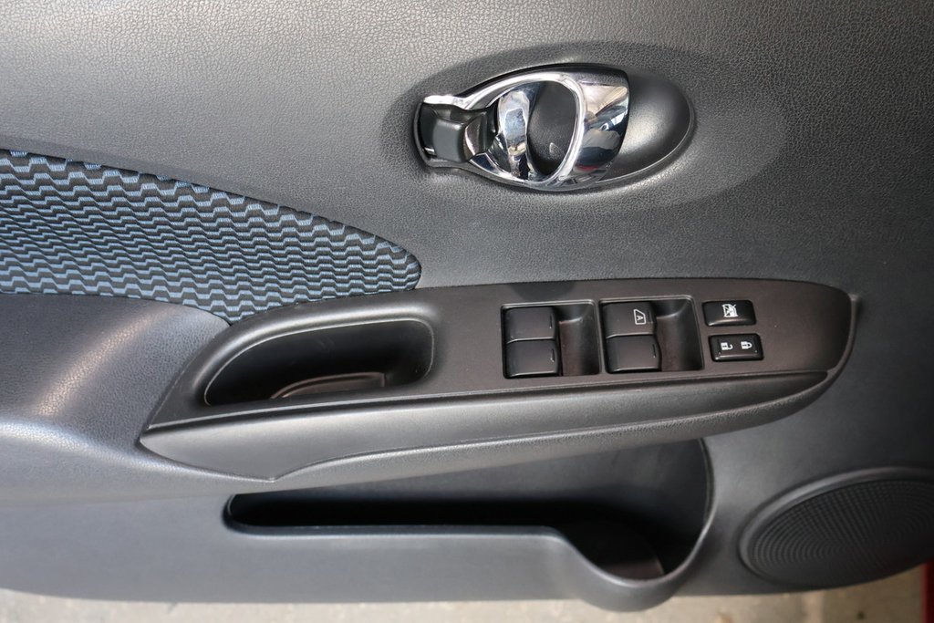 2018 Nissan Versa Note SV + T/A + AUTOMATIQUE + GROUPE ELECTRIQUE in Terrebonne, Quebec - 25 - w1024h768px